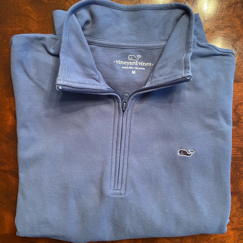 Vineyard Vines blue quarter zip pullover Medium EUC